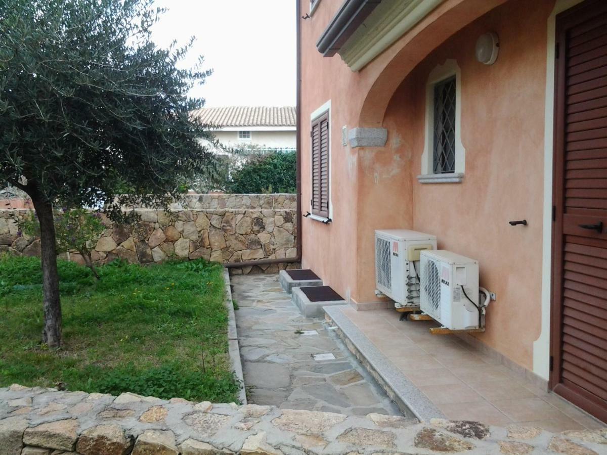 Casa Alice Apartment Budoni Exterior photo